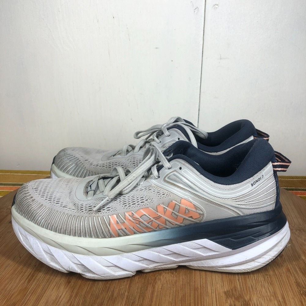 Hoka Bondi 7 Womens size 9 shoes gray athletic running sneakers